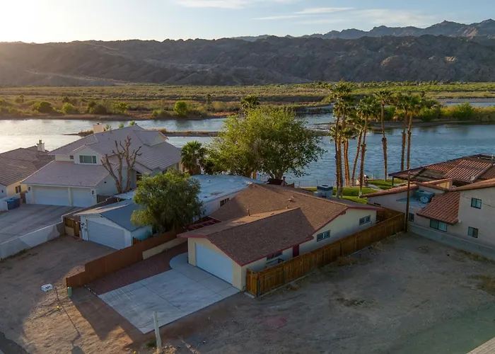 Holiday home Riverview Oasis